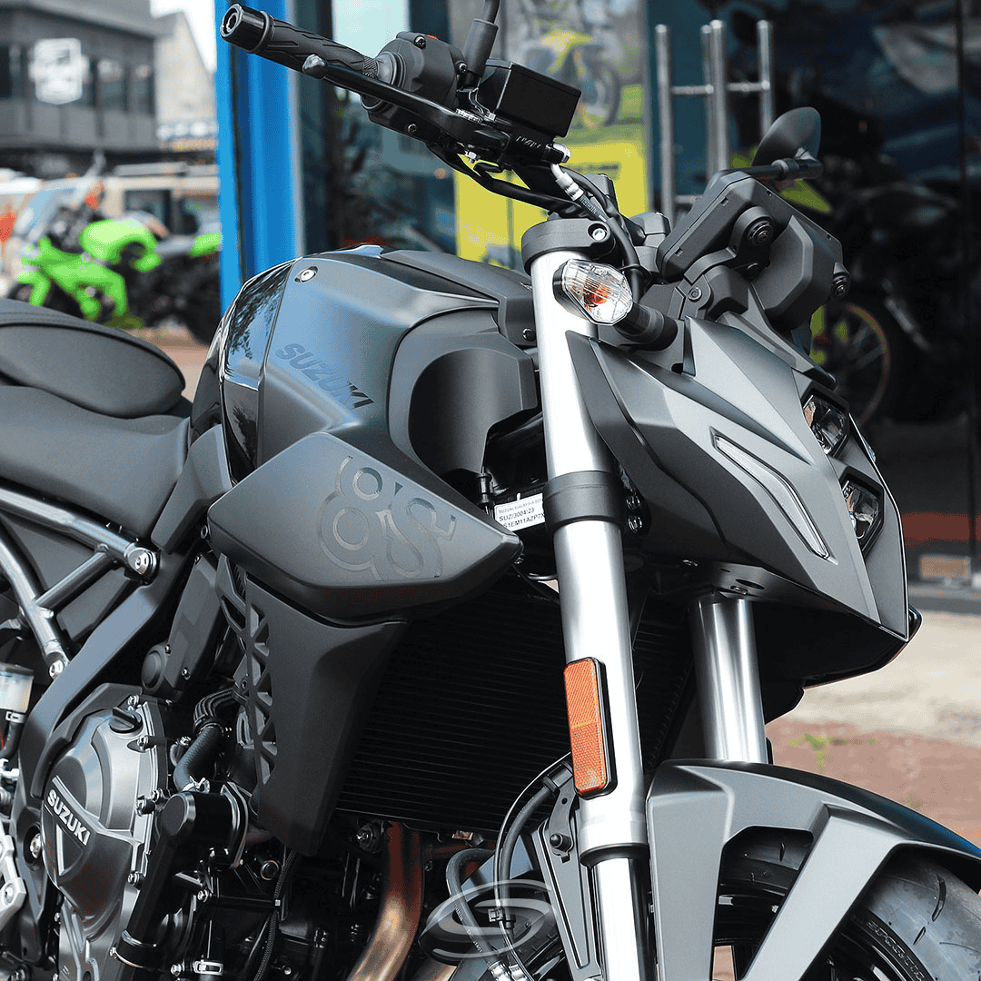 Suzuki GSX-8S – View 3